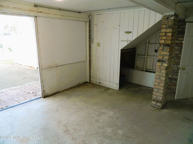 11 Devils Elbow, Diamondhead, MS 39525