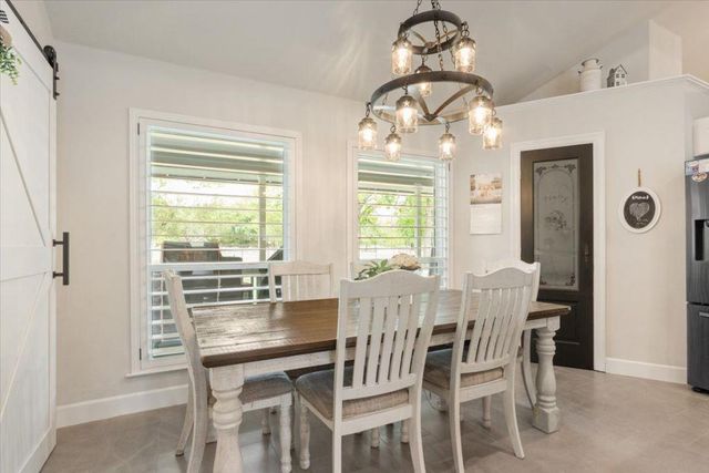190 Young Ranch RD, Georgetown, TX 78633