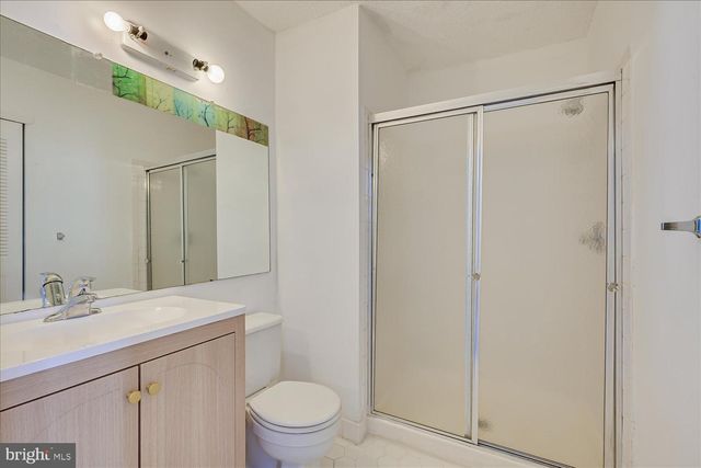 60 ONEILL CT, Lawrenceville, NJ 08648