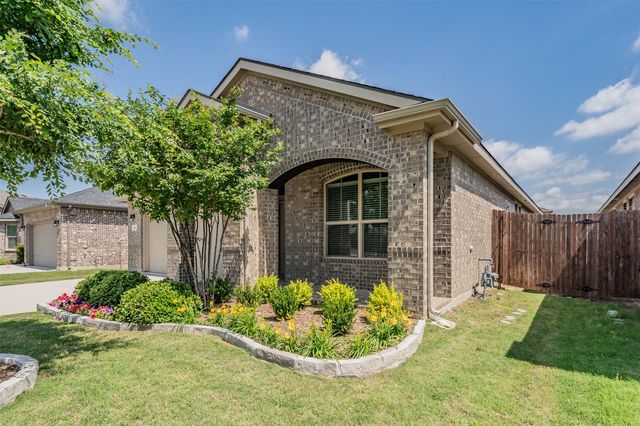 1413 Archway Court, Fort Worth, TX 76247
