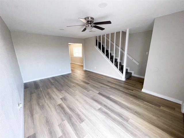 4612 W Orange Street, Pearland, TX 77581