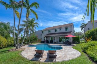 1055 Cedar Falls Dr, Weston, FL 33327