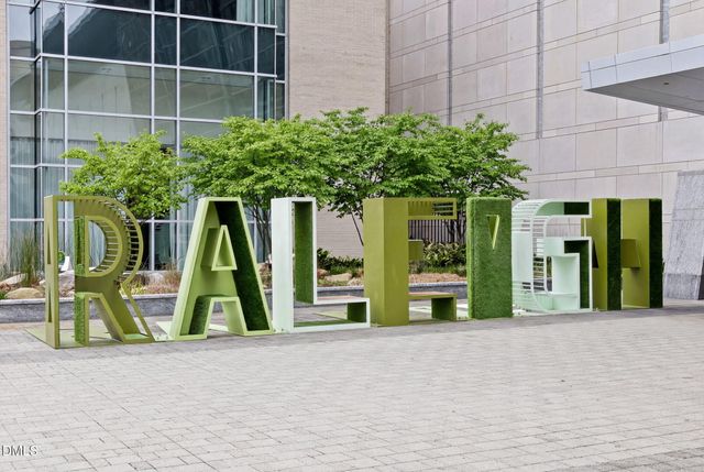 702 E Jones Street, Raleigh, NC 27601