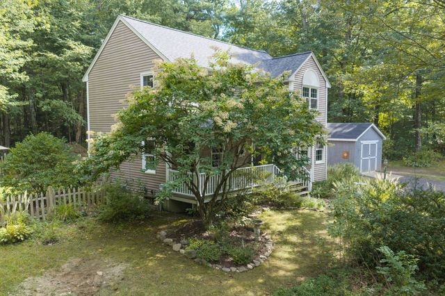 17 Conservation Drive, Douglas, MA 01516