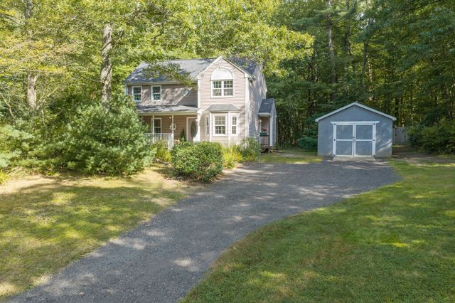 17 Conservation Drive, Douglas, MA 01516