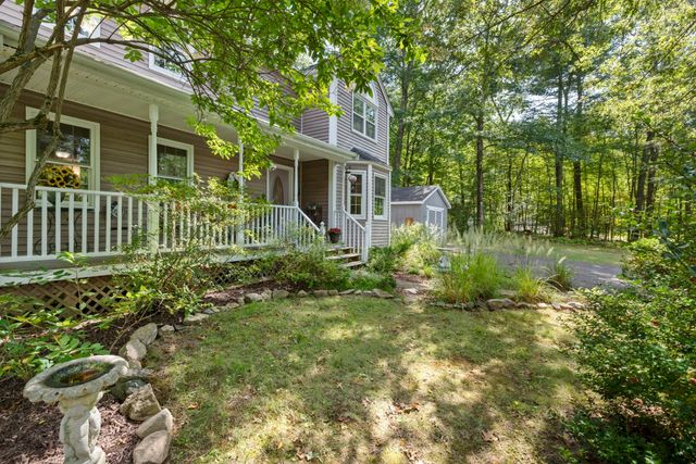 17 Conservation Drive, Douglas, MA 01516