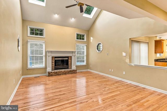 28 MEETINGHOUSE CT, Shamong, NJ 08088