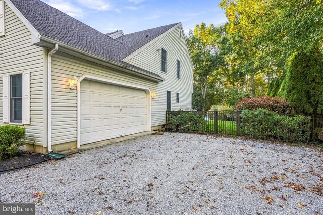 28 MEETINGHOUSE CT, Shamong, NJ 08088