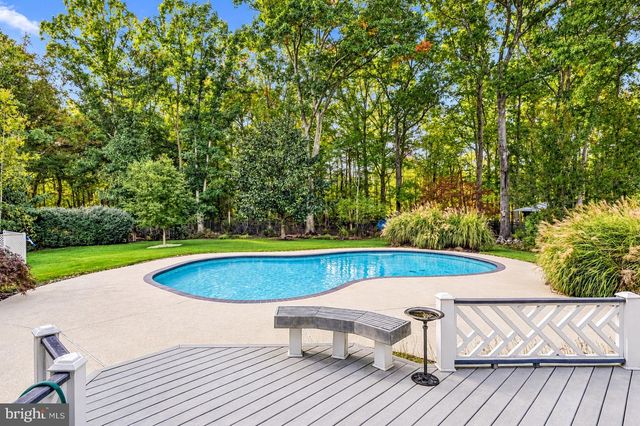 28 MEETINGHOUSE CT, Shamong, NJ 08088
