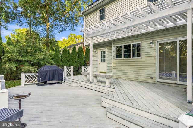 28 MEETINGHOUSE CT, Shamong, NJ 08088