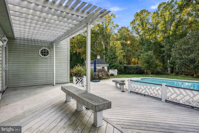 28 MEETINGHOUSE CT, Shamong, NJ 08088