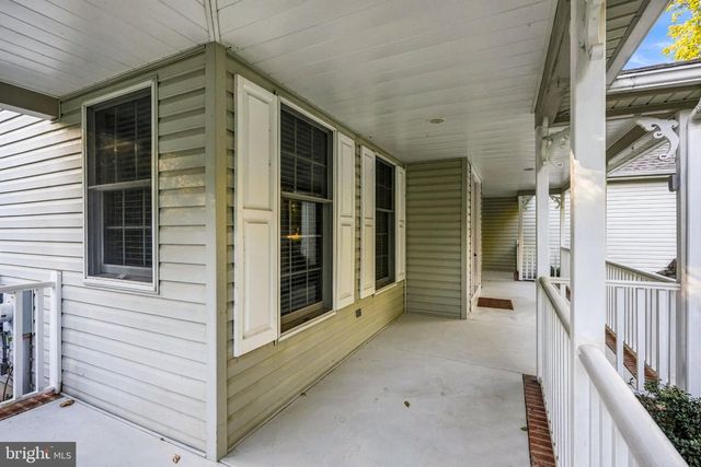 28 MEETINGHOUSE CT, Shamong, NJ 08088