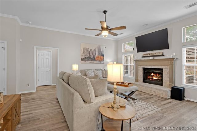 10218 E 114th Place S, Bixby, OK 74008