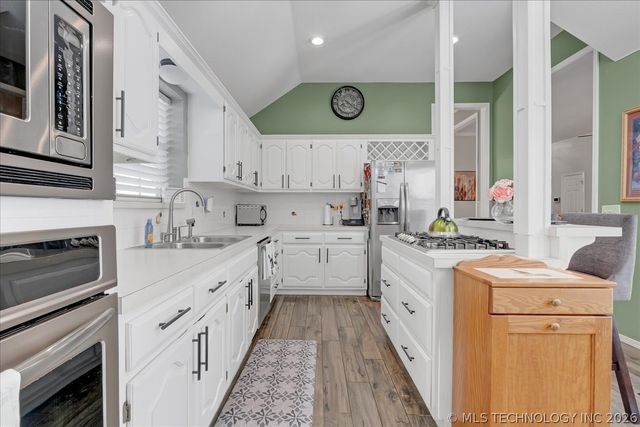 10218 E 114th Place S, Bixby, OK 74008