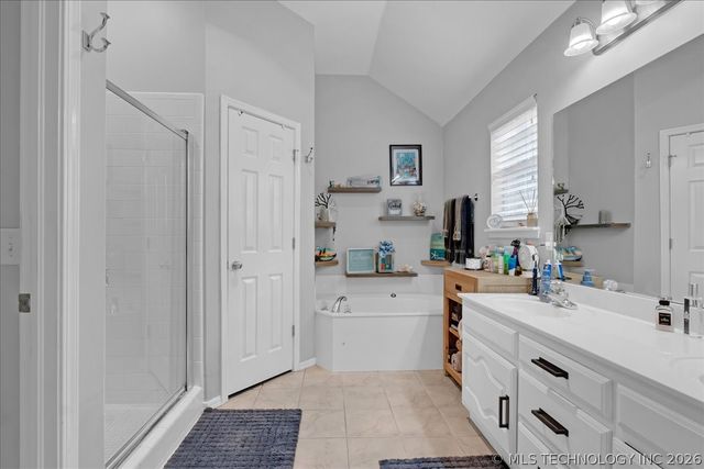 10218 E 114th Place S, Bixby, OK 74008