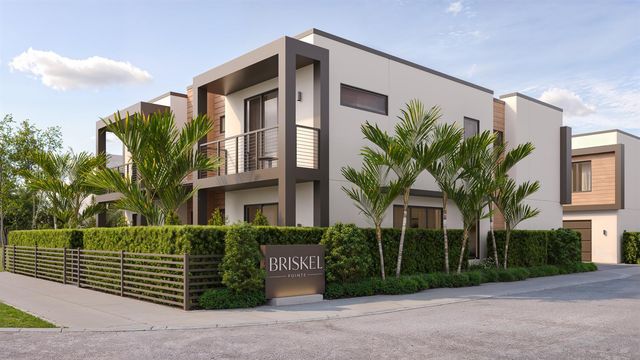 6818 NE Briskel Pointe Drive, Boca Raton, FL 33487