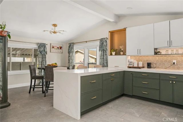 23301 Ridge Route Dr 56, Laguna Hills, CA 92653