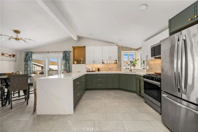 23301 Ridge Route Dr 56, Laguna Hills, CA 92653