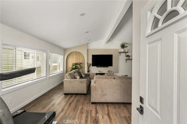 23301 Ridge Route Dr 56, Laguna Hills, CA 92653