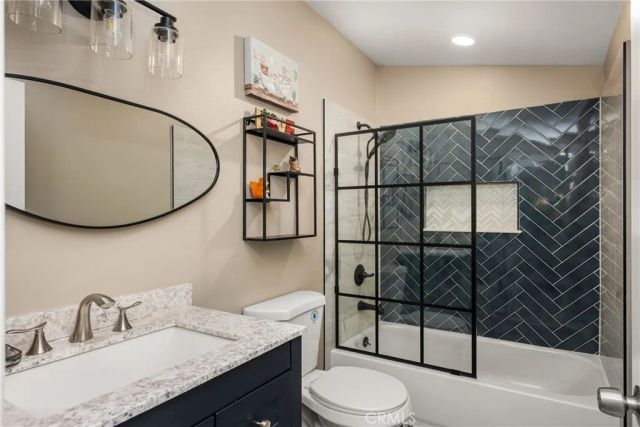 23301 Ridge Route Dr 56, Laguna Hills, CA 92653