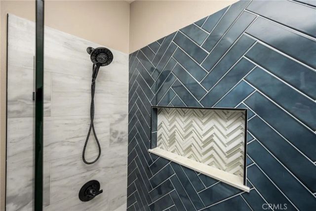 23301 Ridge Route Dr 56, Laguna Hills, CA 92653