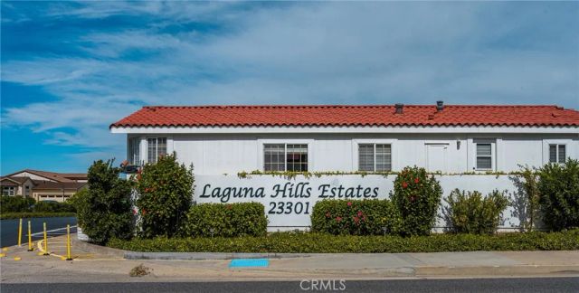 23301 Ridge Route Dr 56, Laguna Hills, CA 92653