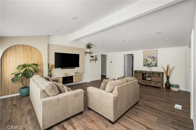 23301 Ridge Route Dr 56, Laguna Hills, CA 92653