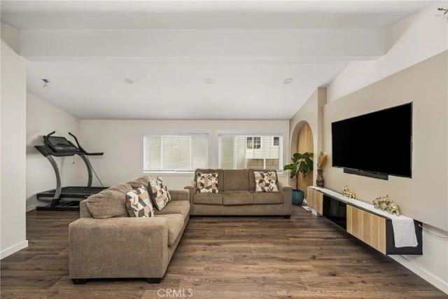 23301 Ridge Route Dr 56, Laguna Hills, CA 92653