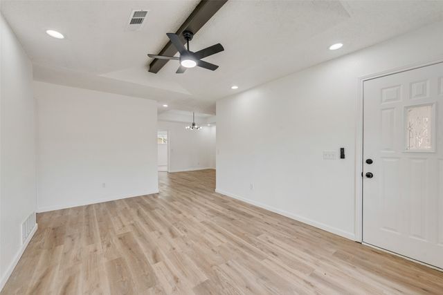 907 Melanie Lane, Keene, TX 76059
