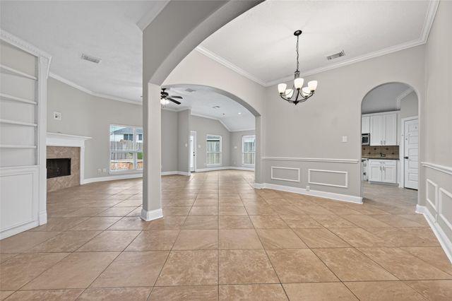 1096 Gladstone Drive, League City, TX 77573