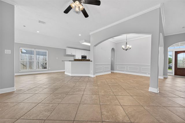 1096 Gladstone Drive, League City, TX 77573