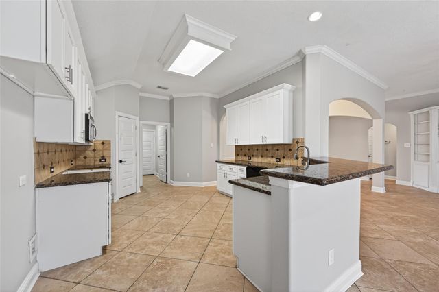 1096 Gladstone Drive, League City, TX 77573