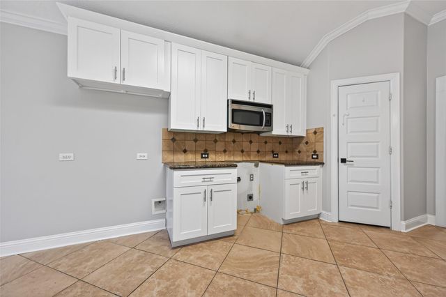 1096 Gladstone Drive, League City, TX 77573