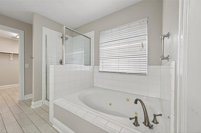 1096 Gladstone Drive, League City, TX 77573