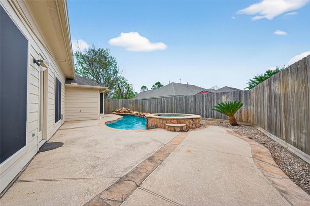 1096 Gladstone Drive, League City, TX 77573
