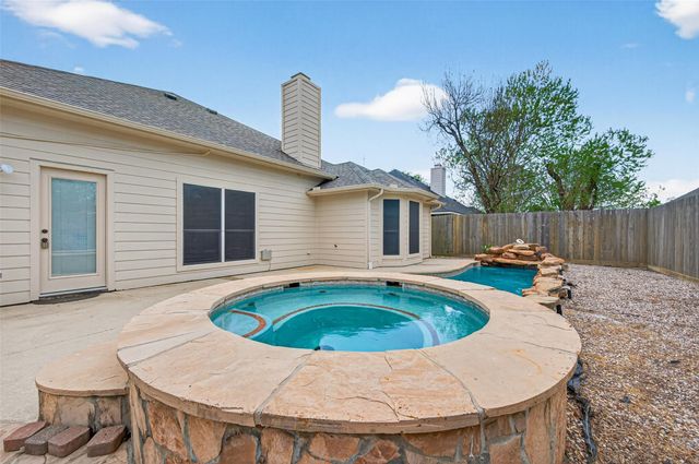 1096 Gladstone Drive, League City, TX 77573