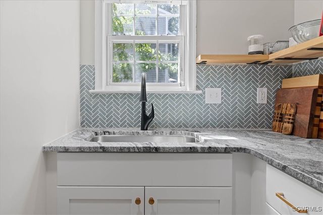 3301 Appleford Dr, Chester, VA 23831