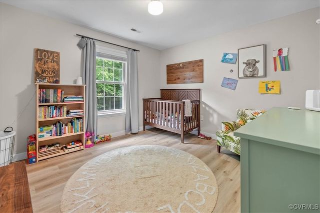 3301 Appleford Dr, Chester, VA 23831