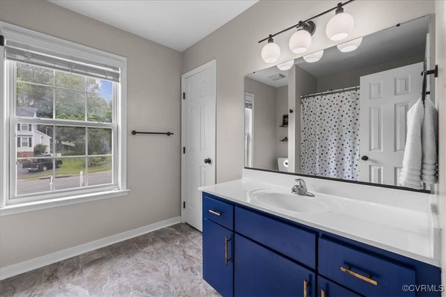 3301 Appleford Dr, Chester, VA 23831