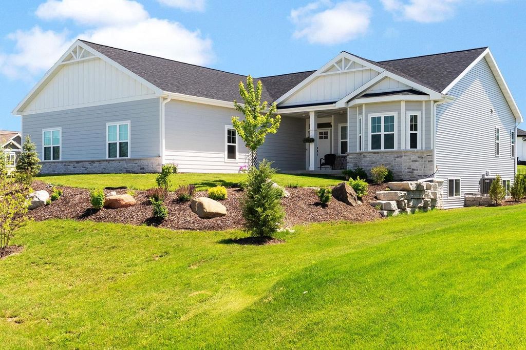 6691 Honeycomb Lane, Deforest, WI 53532