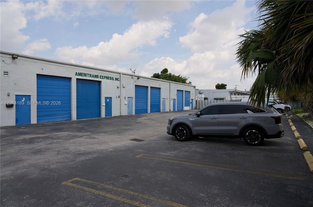 7215 NW 41st Street H, Miami, FL 33166