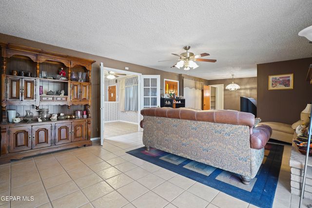 9501 MCINTOSH Drive, El Paso, TX 79925