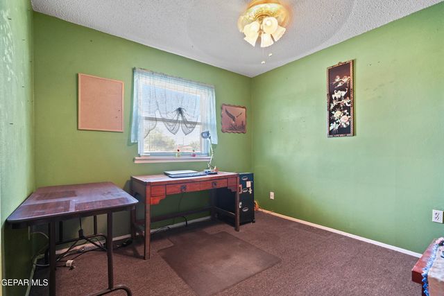 9501 MCINTOSH Drive, El Paso, TX 79925
