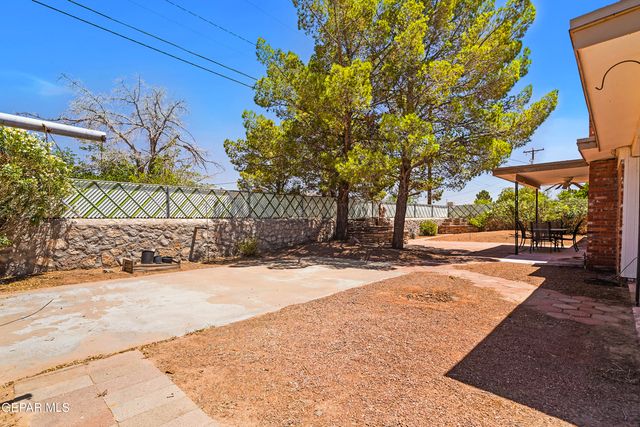 9501 MCINTOSH Drive, El Paso, TX 79925