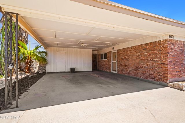 9501 MCINTOSH Drive, El Paso, TX 79925