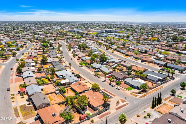 9501 MCINTOSH Drive, El Paso, TX 79925