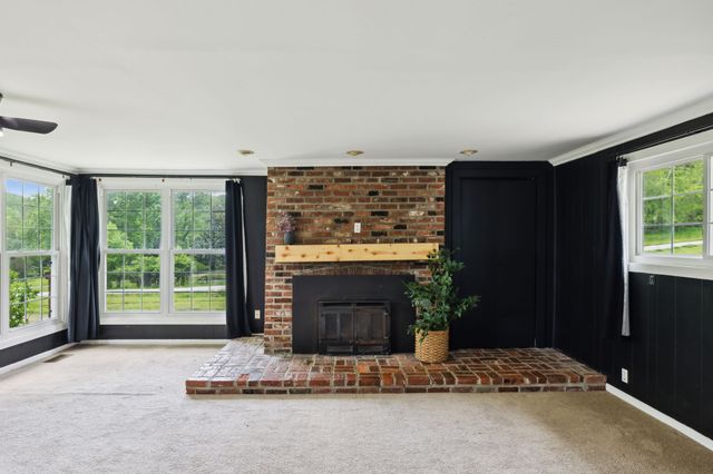 1155 Ridge Hill Rd, Goodlettsville, TN 37072