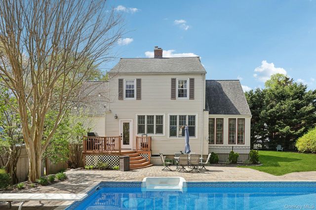 945 Harrison Drive, Centerport, NY 11721