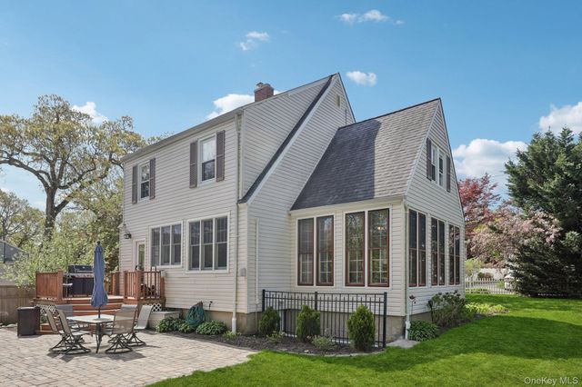 945 Harrison Drive, Centerport, NY 11721