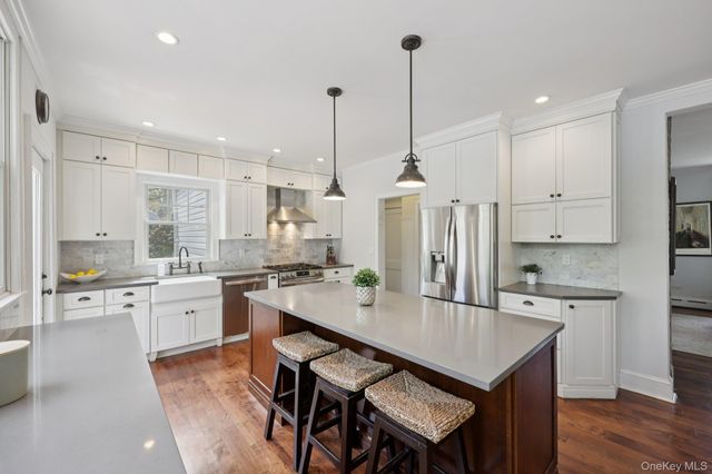 945 Harrison Drive, Centerport, NY 11721